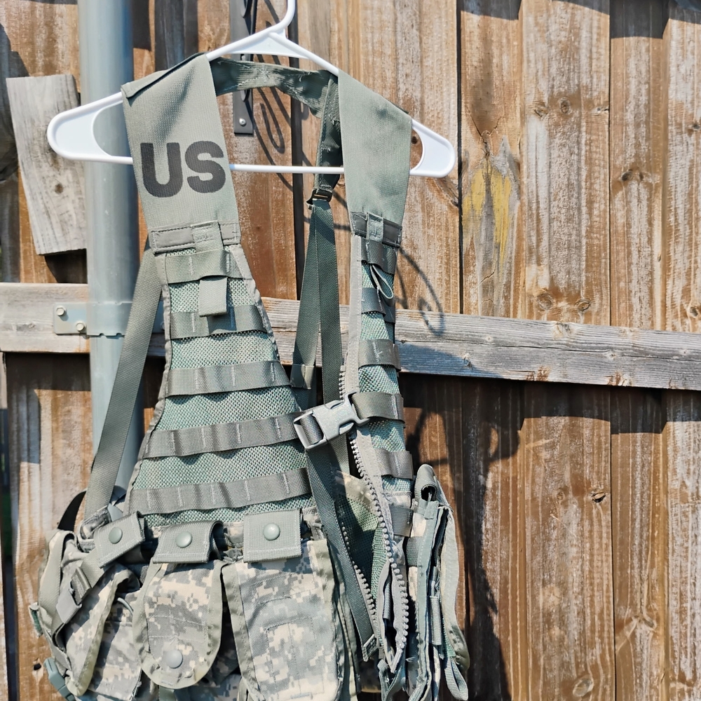 Camouflage Tactical Vest